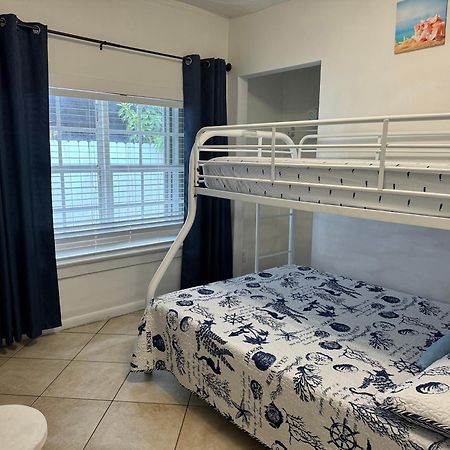 B5 Best Value On Private Bedroom With Private Bathroom In Little Havana, ไมอามี ภายนอก รูปภาพ